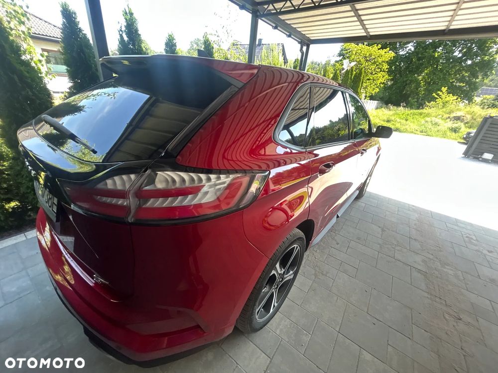 Ford Edge - 4