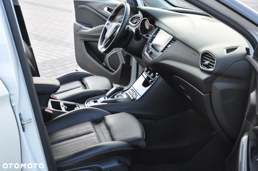 Opel Grandland X 1.6 T PHEV 4x4 Ultimate - 25