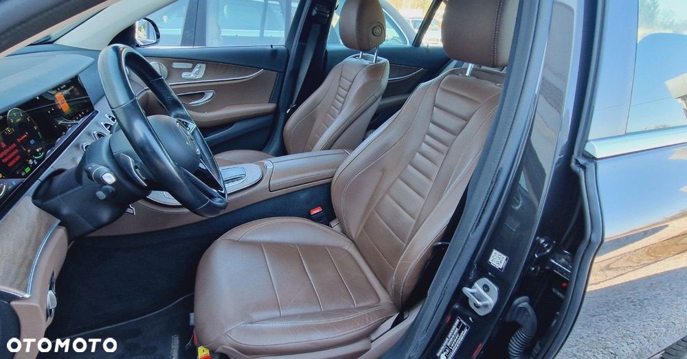 Mercedes-Benz Klasa E - 39