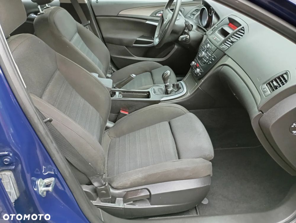 Opel Insignia 1.8 Active - 32
