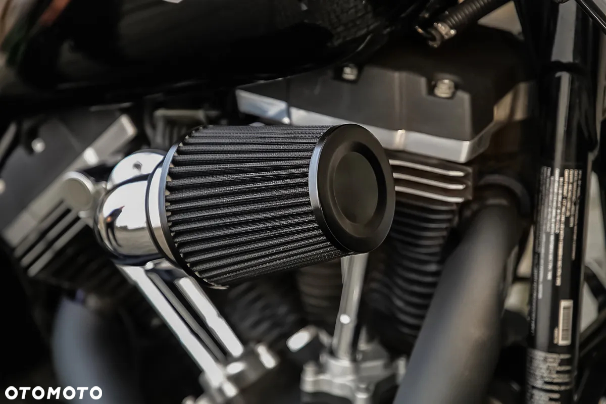 Harley-Davidson Dyna Fat Bob - 15