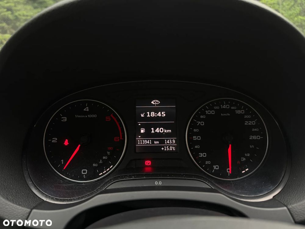 Audi A3 Sportback 1.6 TDI (clean diesel) Ambiente - 18