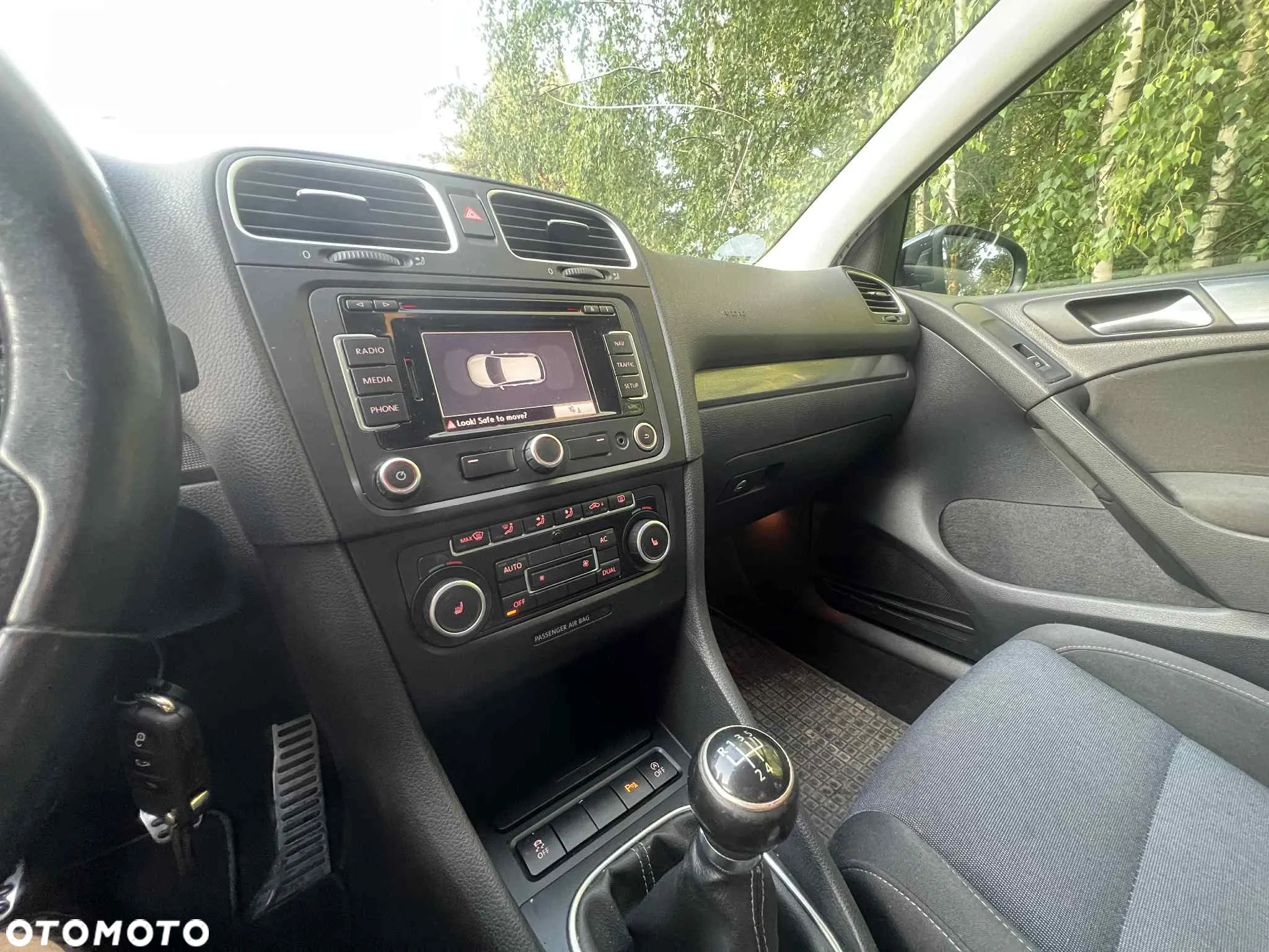 Volkswagen Golf VI 1.6 TDI BlueMot Trendline - 7