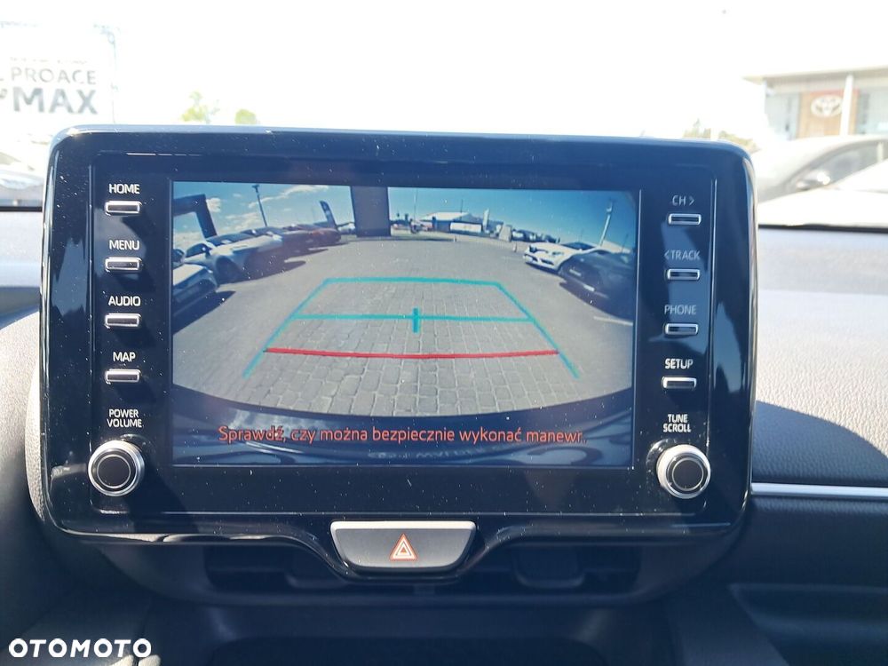 Toyota Yaris - 20