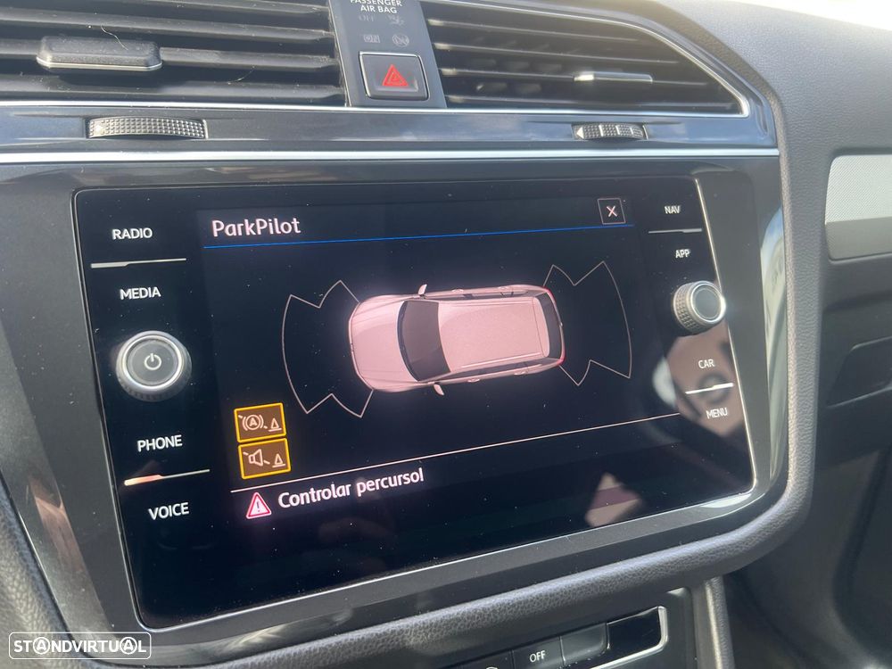 VW Tiguan 1.6 TDI Tech - 19