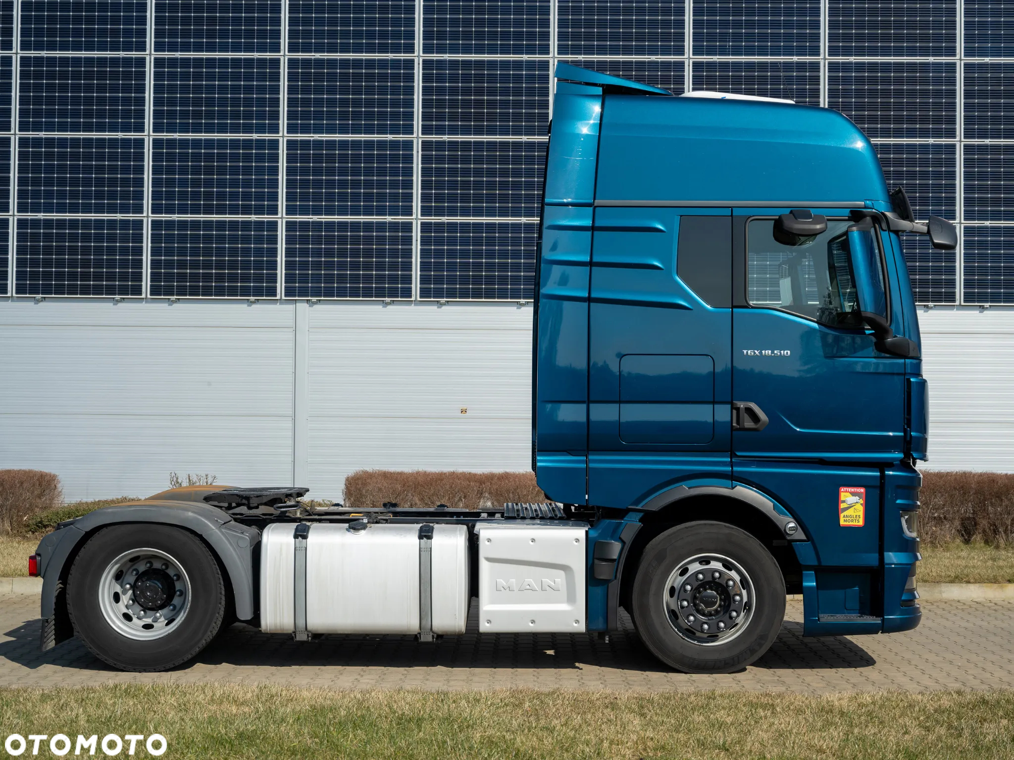 MAN TGX 18.510 4x2 BL SA - 4