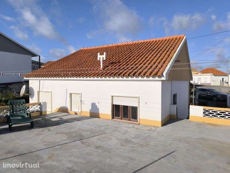 Moradia T2+Anexo T2 em Ribamar Lourinhã - Grande imagem: 4/12