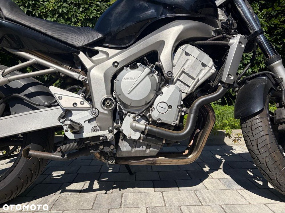 Yamaha FZ6 - 20