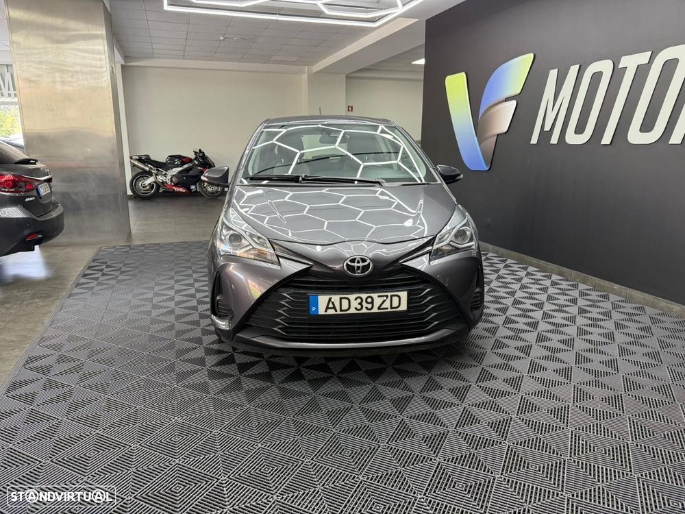 Toyota Yaris 1.0 VVT-i Exclusive - 4