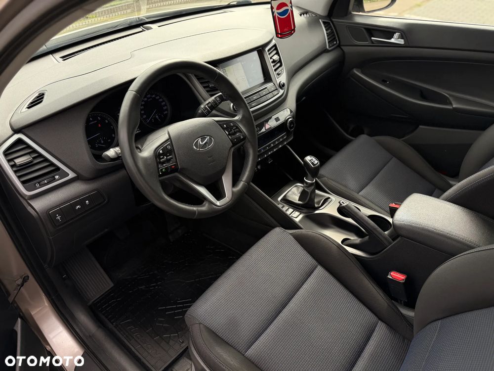Hyundai Tucson 1.6 GDI BlueDrive Comfort 2WD - 10