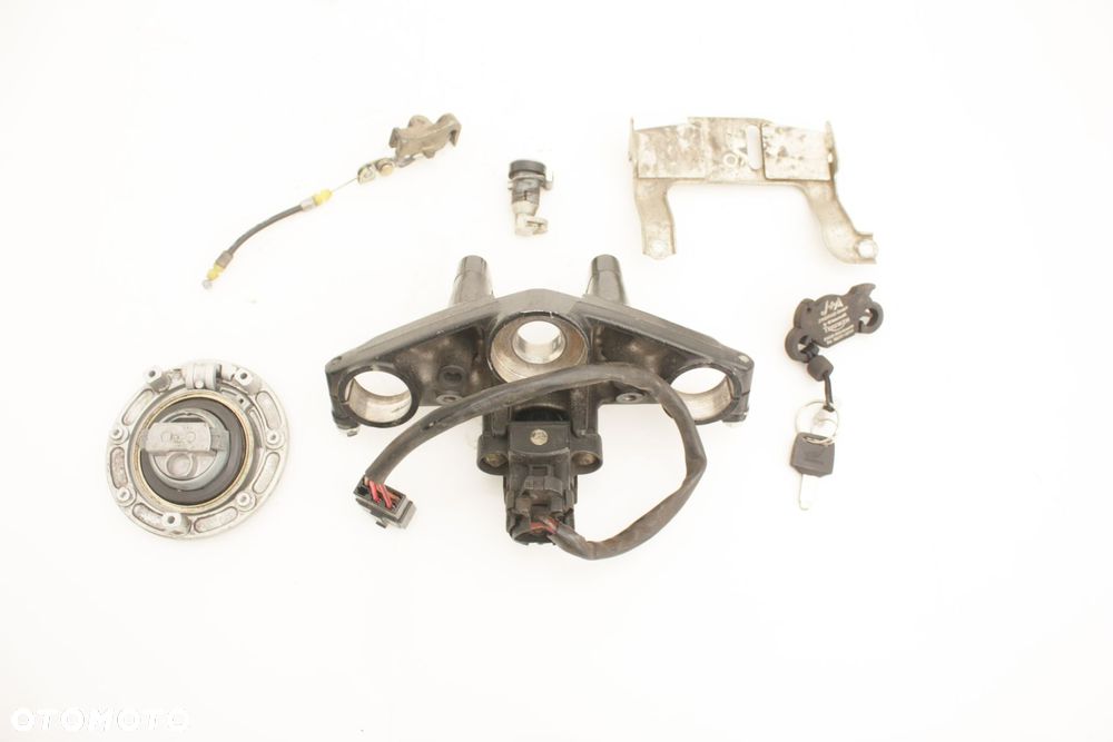 STACYJKA KOMPLET ZAMKÓW Honda CB 500 - 2