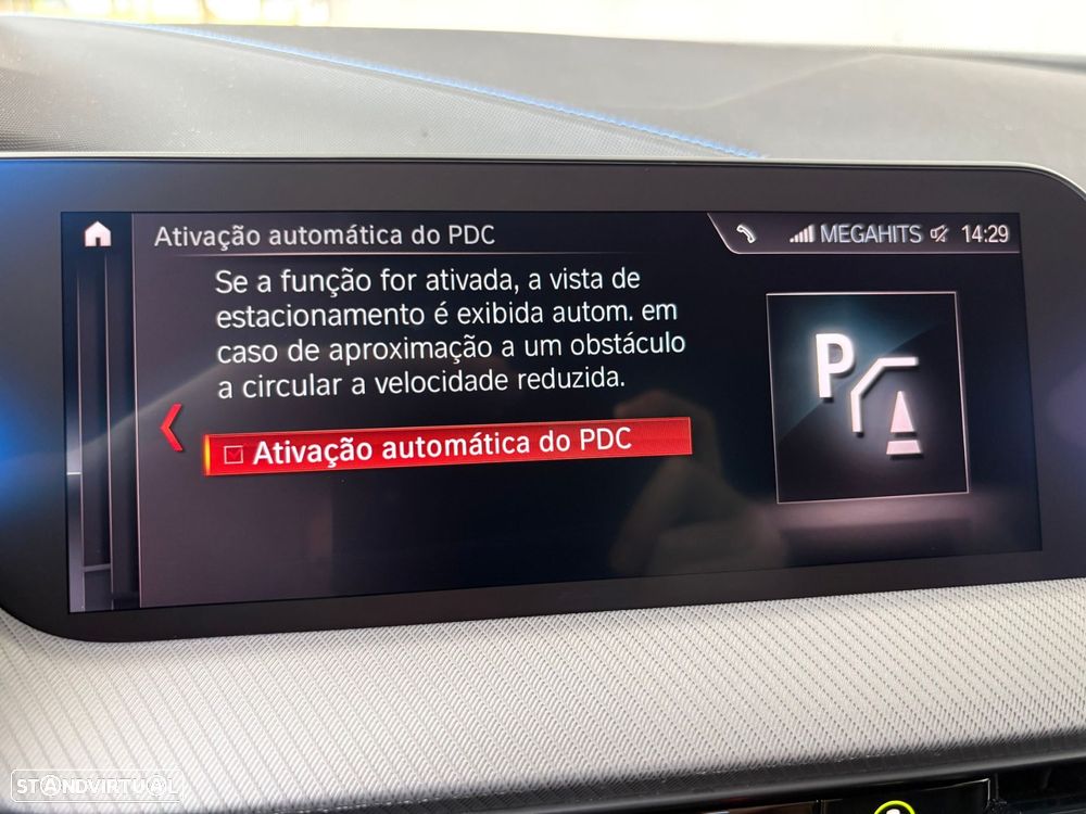 BMW 116 d Pack Desportivo M Auto - 40