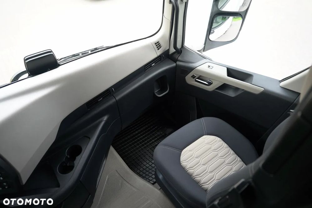 Ford F-MAX 500 / HYDRAULIKA / KLIMATYZACJA POSTOJOWA / - 31