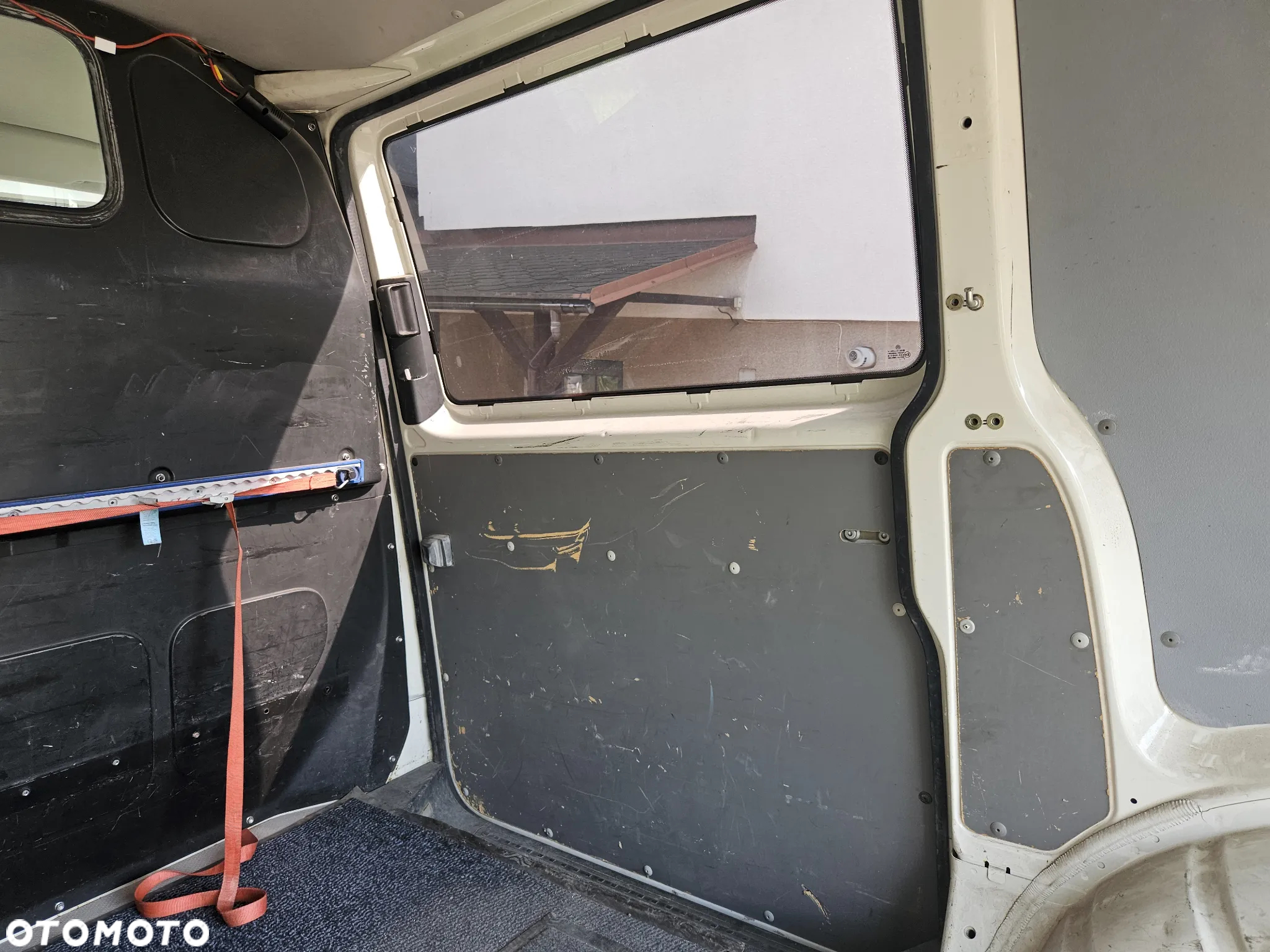 Volkswagen Transporter - 23