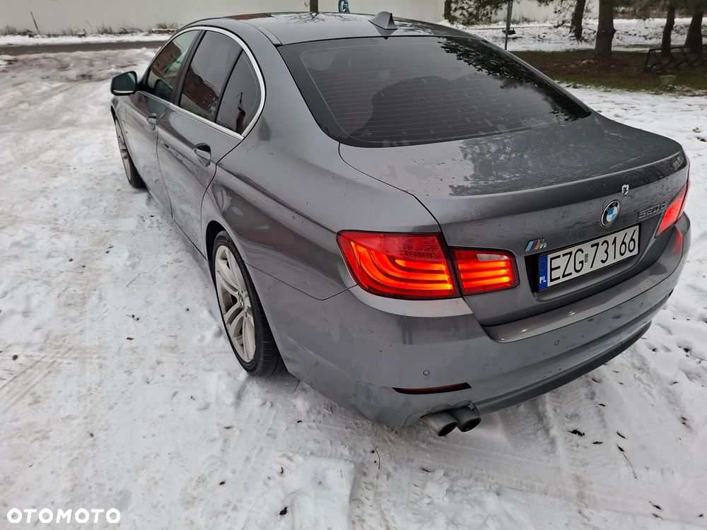 BMW Seria 5 520d - 2