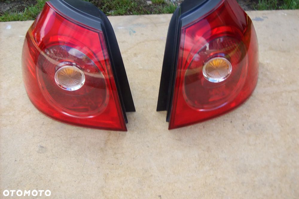 LAMA TYLNA LEWA I PRAWA VW GOLF V/HB - 1