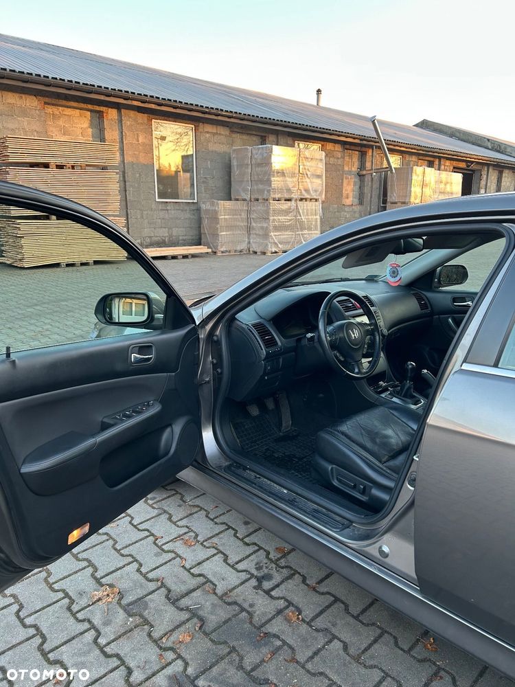 Honda Accord - 9