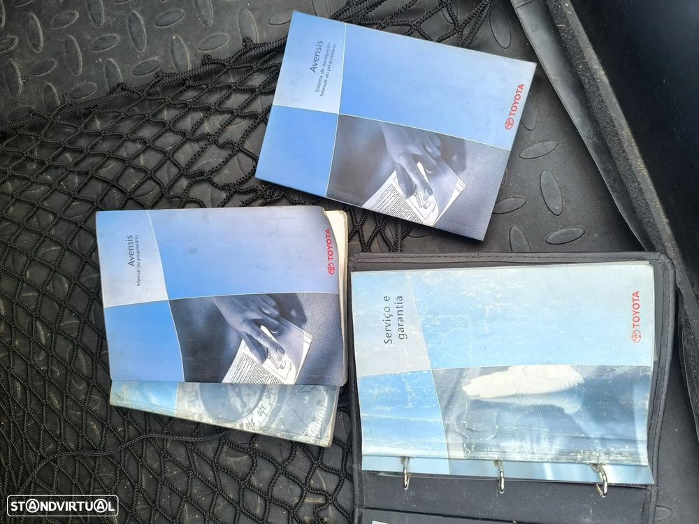 Toyota Avensis SD 2.0 D-4D - 15