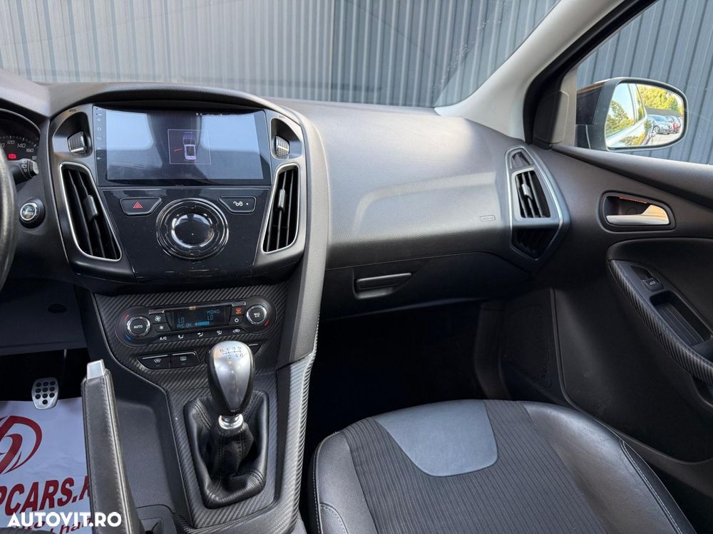 Ford Focus - 7