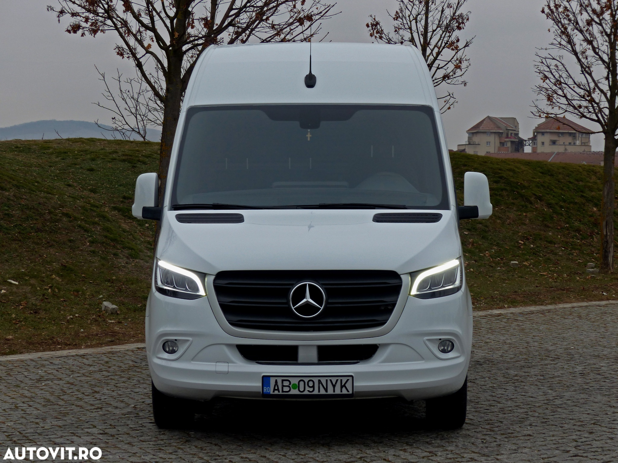 Mercedes-Benz Sprinter - 17