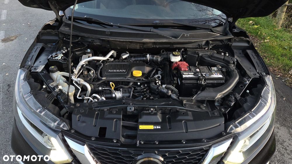 Nissan Qashqai 1.6 DCi Xtronic TEKNA - 3