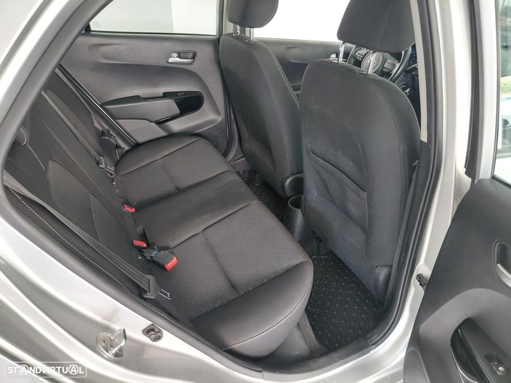 Kia Picanto 1.0 CVVT Urban - 29