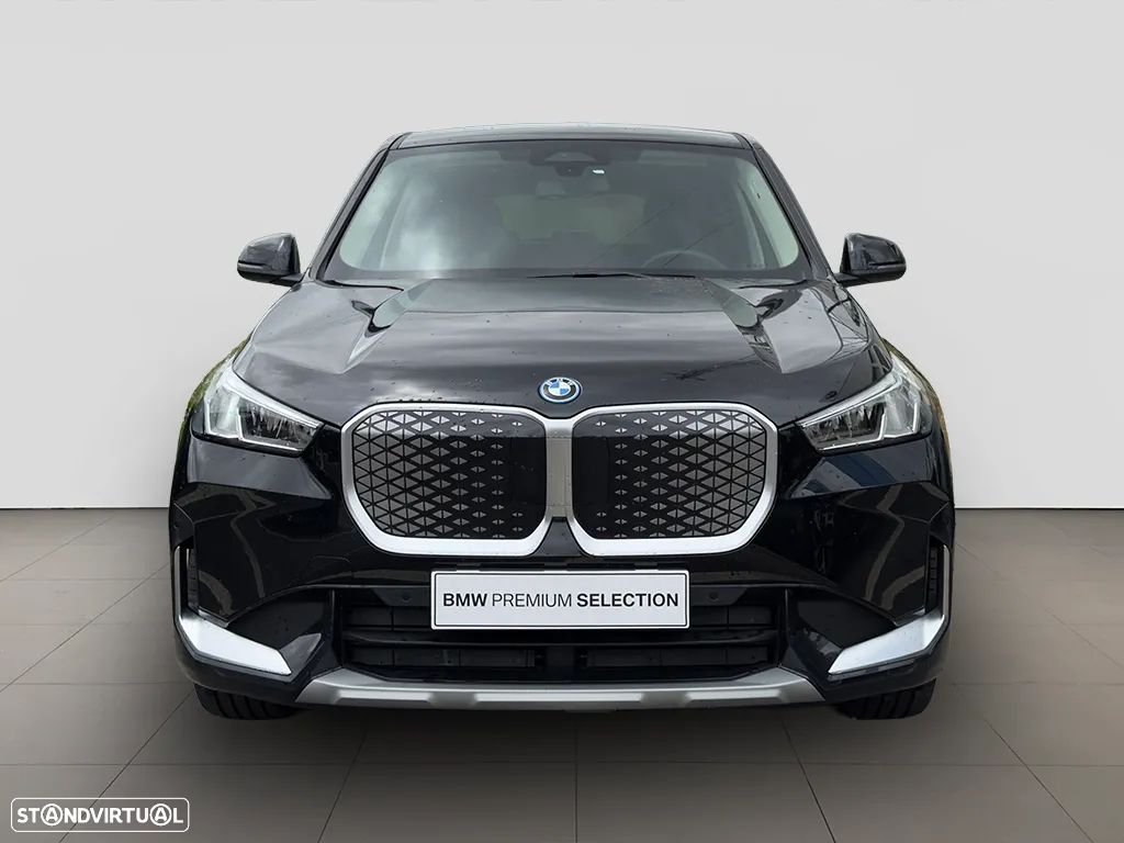 BMW iX1 eDrive20 xLine - 2