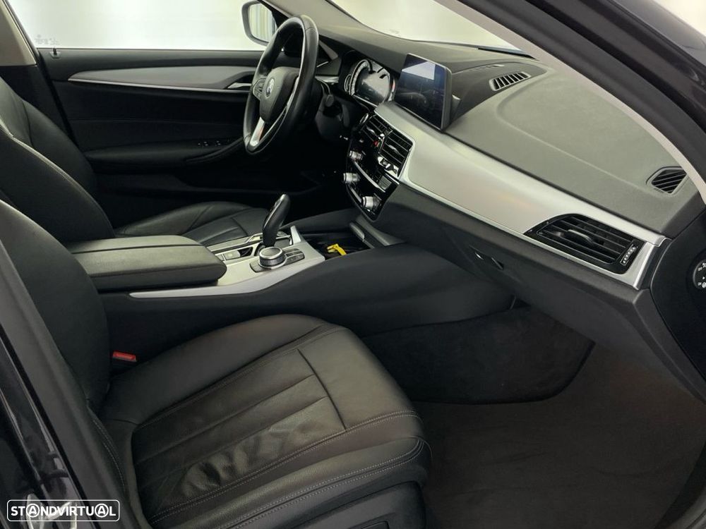 BMW 530 e iPerformance - 23