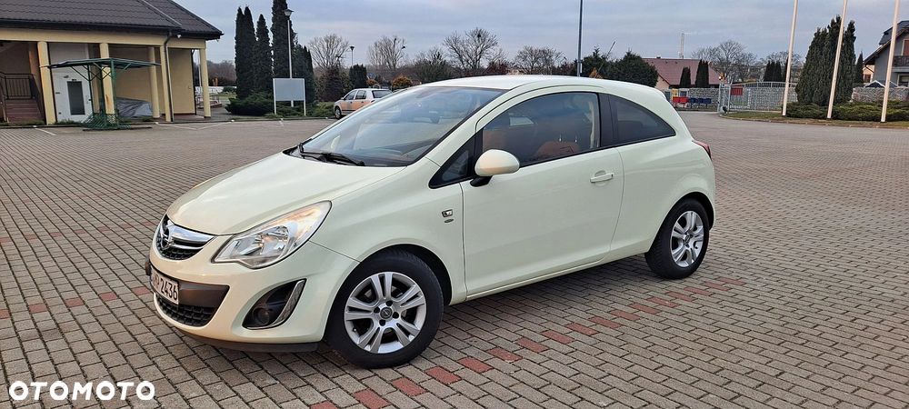 Opel Corsa 1.4 16V Satellite - 3