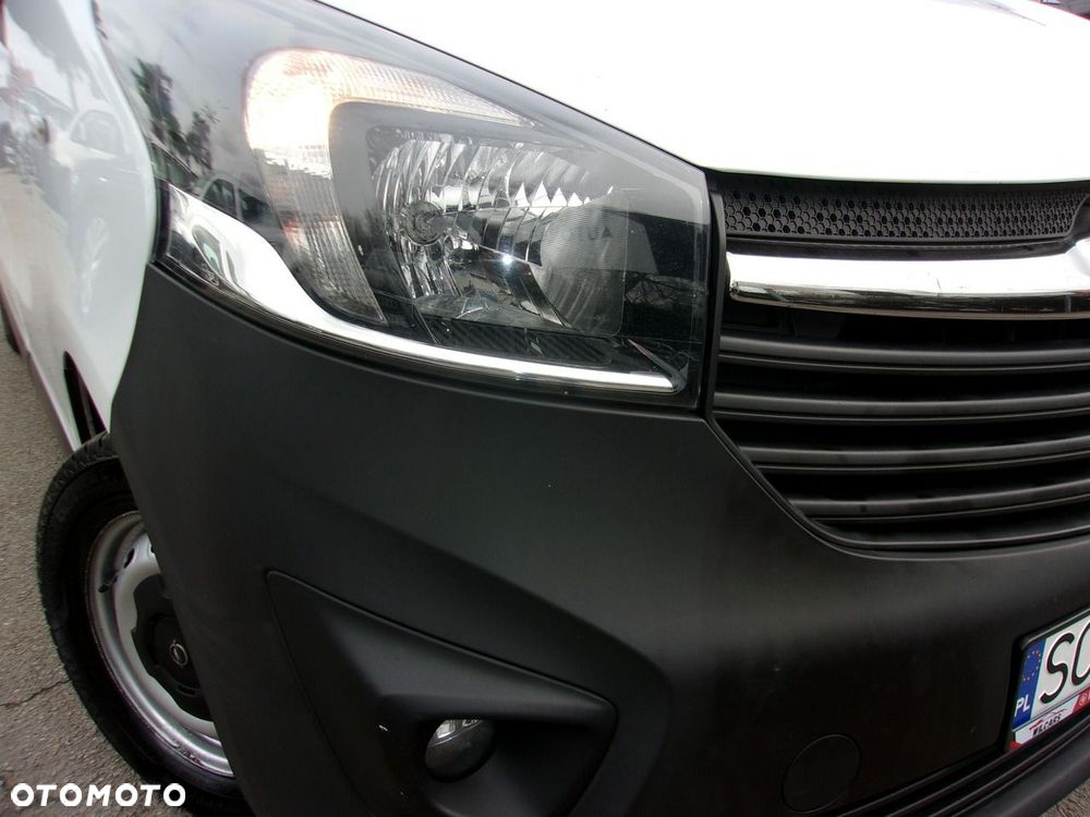 Opel Vivaro L2H1 2,9t Edition Tour - 4
