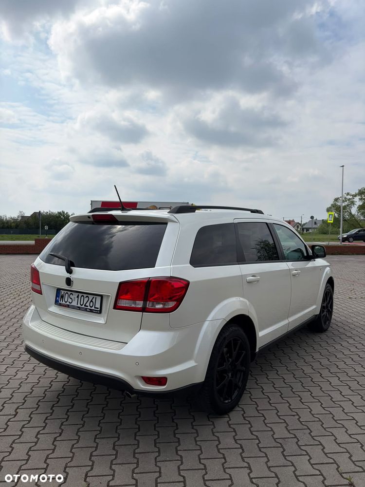 Fiat Freemont 2.0 Multijet Black Code AWD - 5