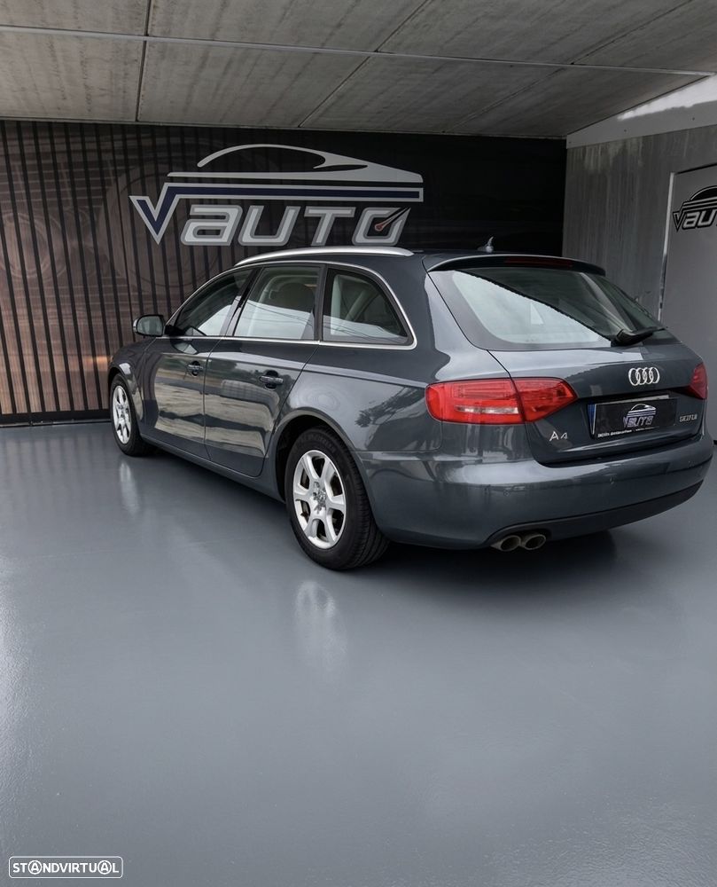 Audi A4 Avant 2.0 TDI - 12
