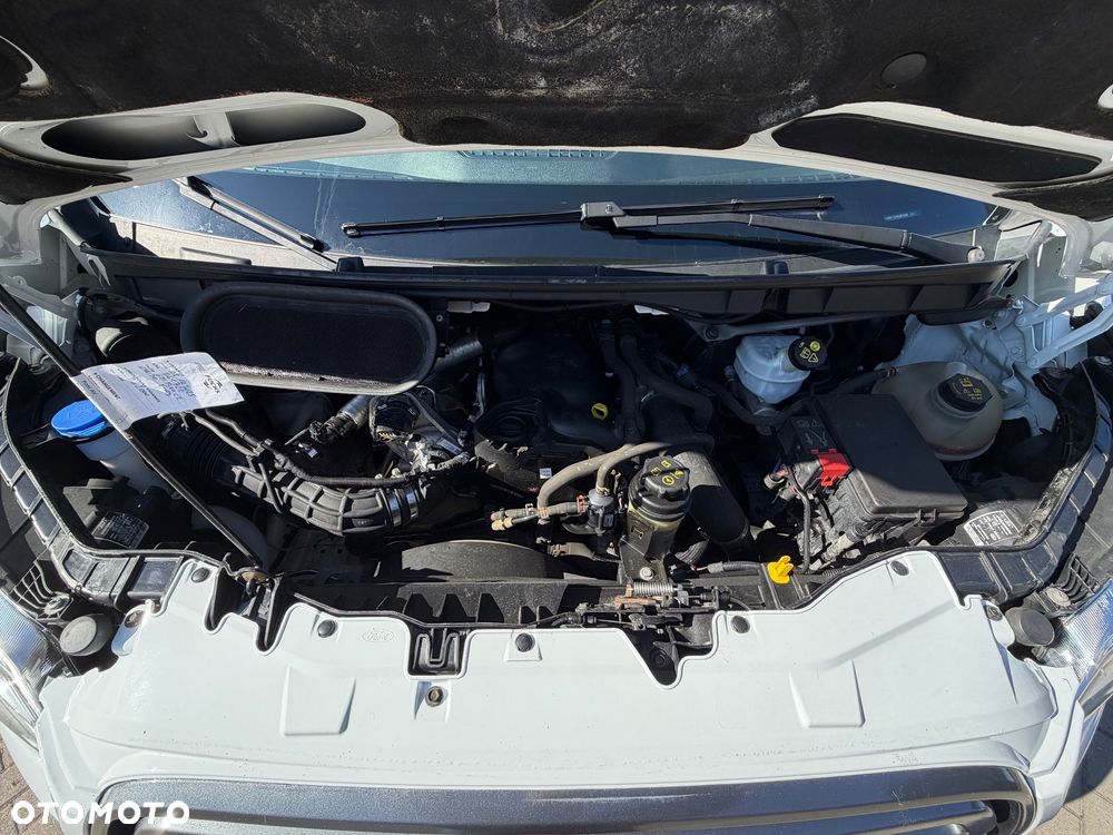Ford Transit - 28