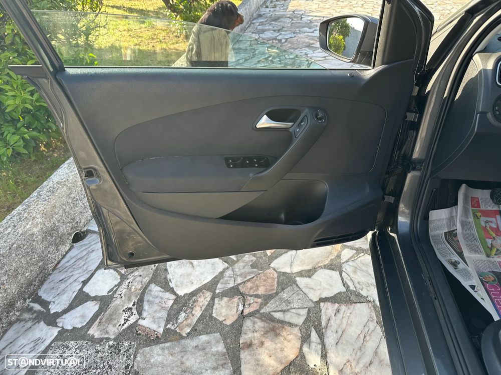 VW Polo 1.2 Trendline - 16