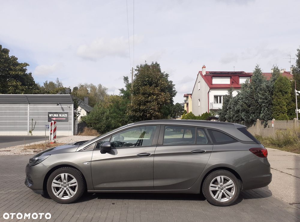 Opel Astra - 2