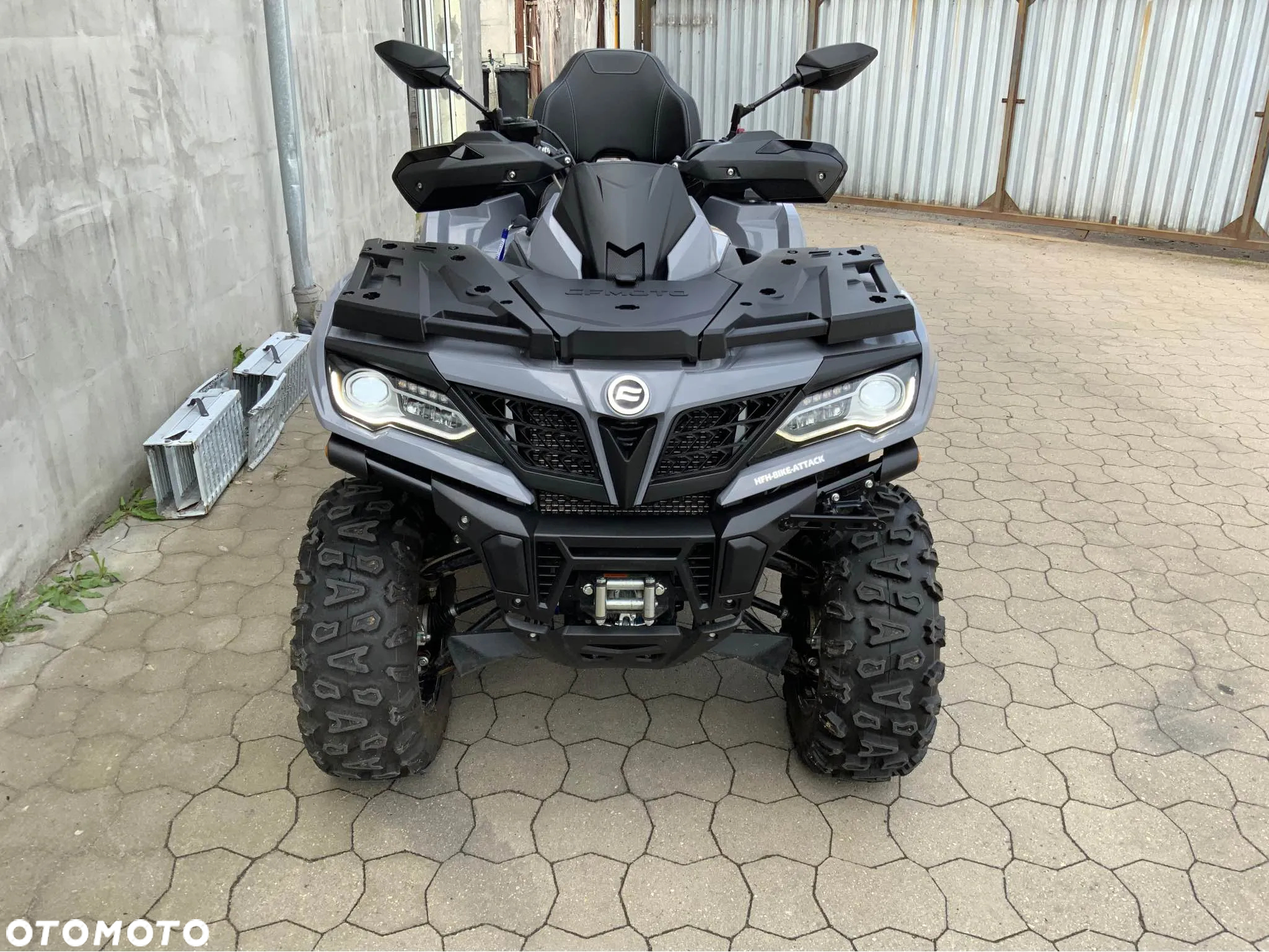 CFMoto CForce
