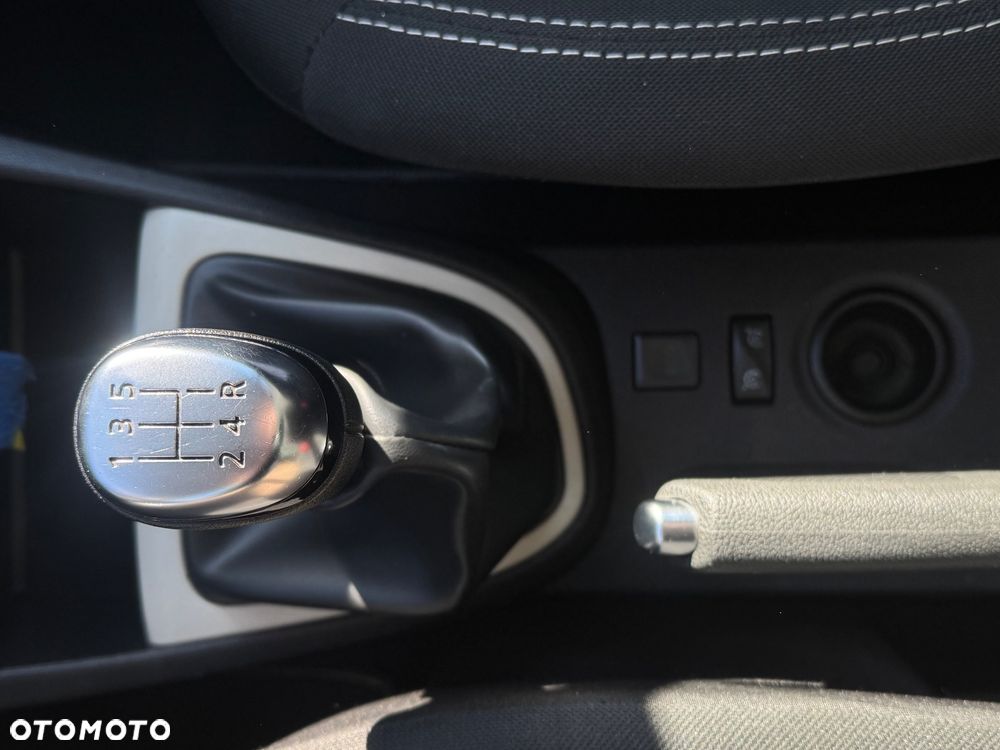 Renault Captur (ENERGY) TCe 90 INTENS - 32