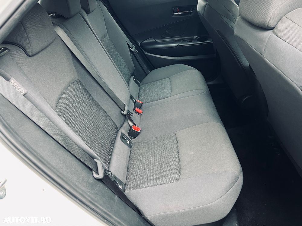 Toyota C-HR 1.8 Hybrid Active - 18