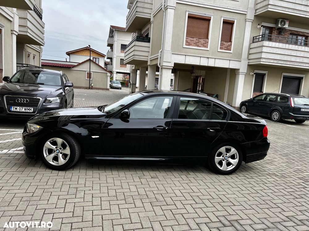 BMW Seria 3 320d - 15
