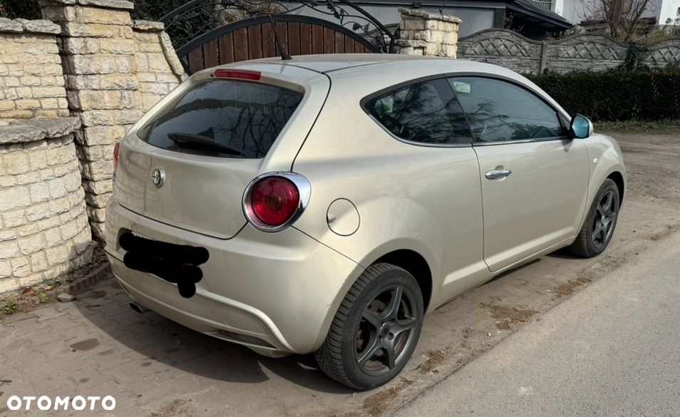 Alfa Romeo Mito 1.4 Distinctive EU6 - 6
