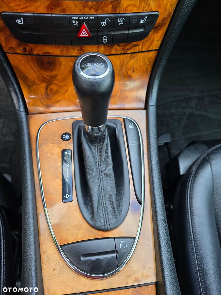 Mercedes-Benz Klasa E 280 4-Matic Elegance - 16