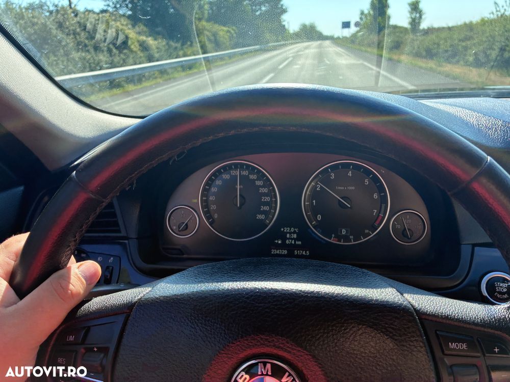 BMW Seria 5 520i Aut. - 18