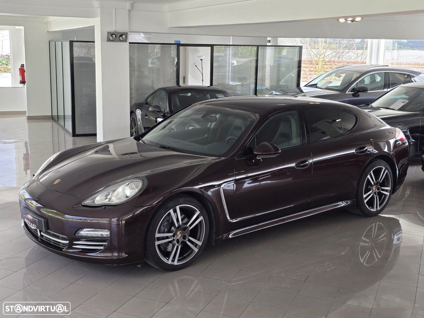 Porsche Panamera Diesel Platinum Edition - 3