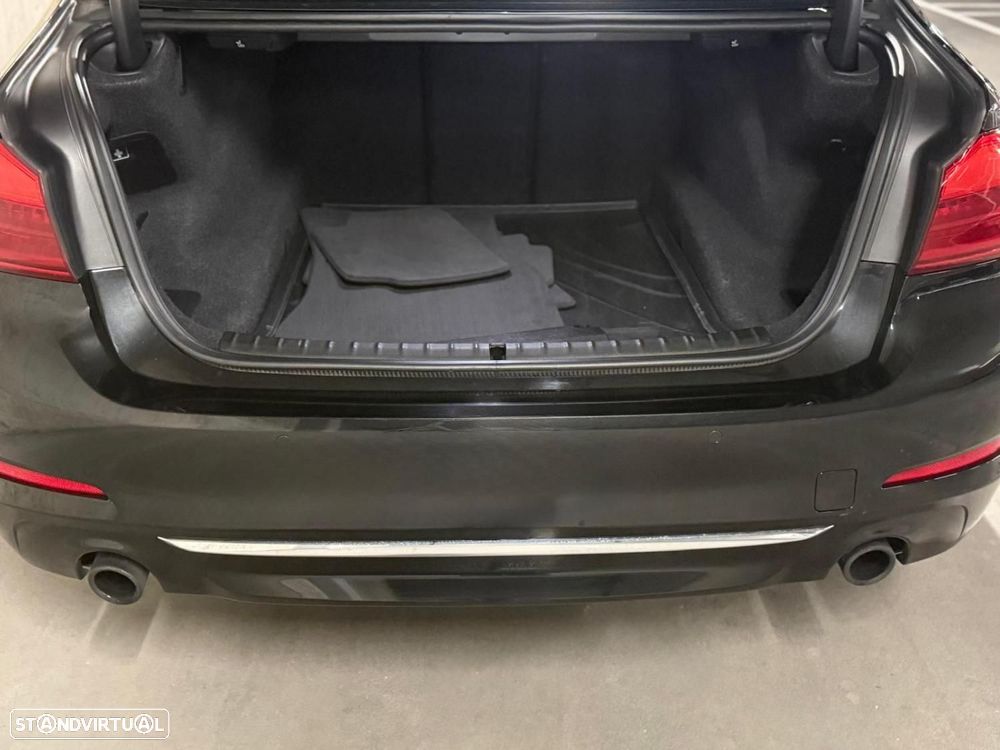 BMW 520 d Line Luxury Auto - 11