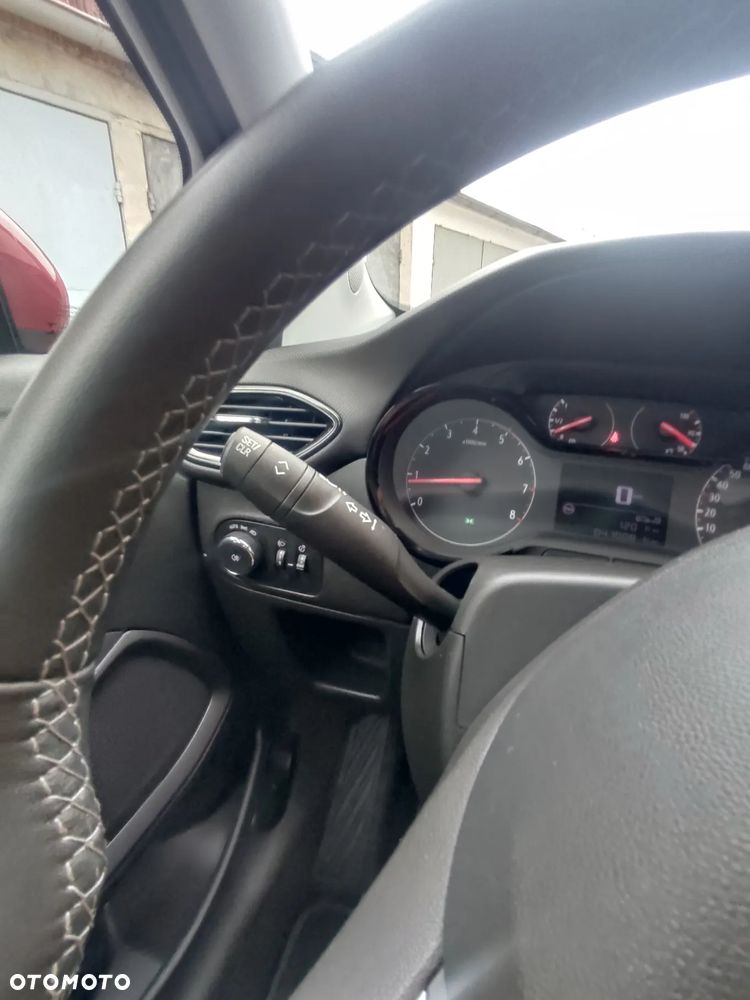 Opel Crossland X 1.2 T Enjoy S&S - 21