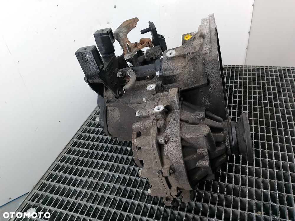 SKRZYNIA BIEGÓW MANUALNA 5 SKODA RAPID II RSY 1.6 TDI 115KM - 2