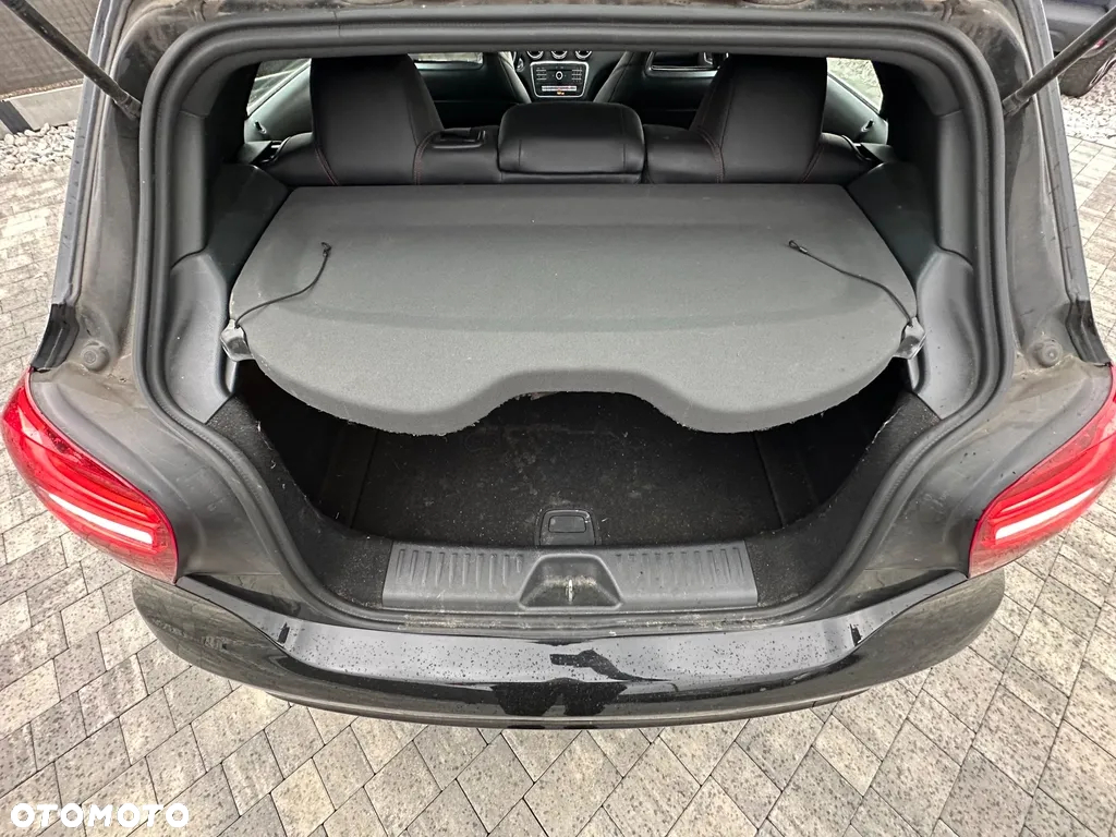 Mercedes-Benz Klasa A 160 d AMG Line - 20
