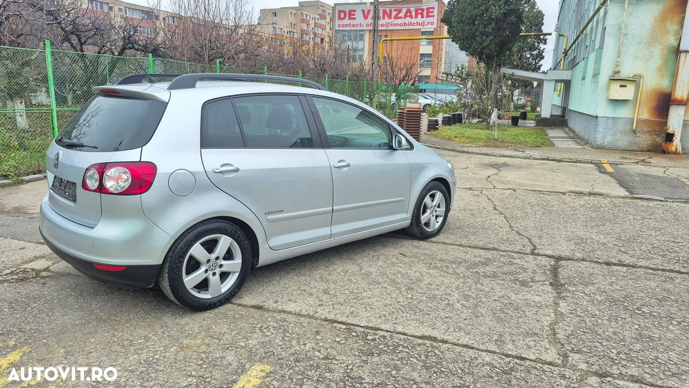 Volkswagen Golf Plus 1.9 TDI DPF United - 13