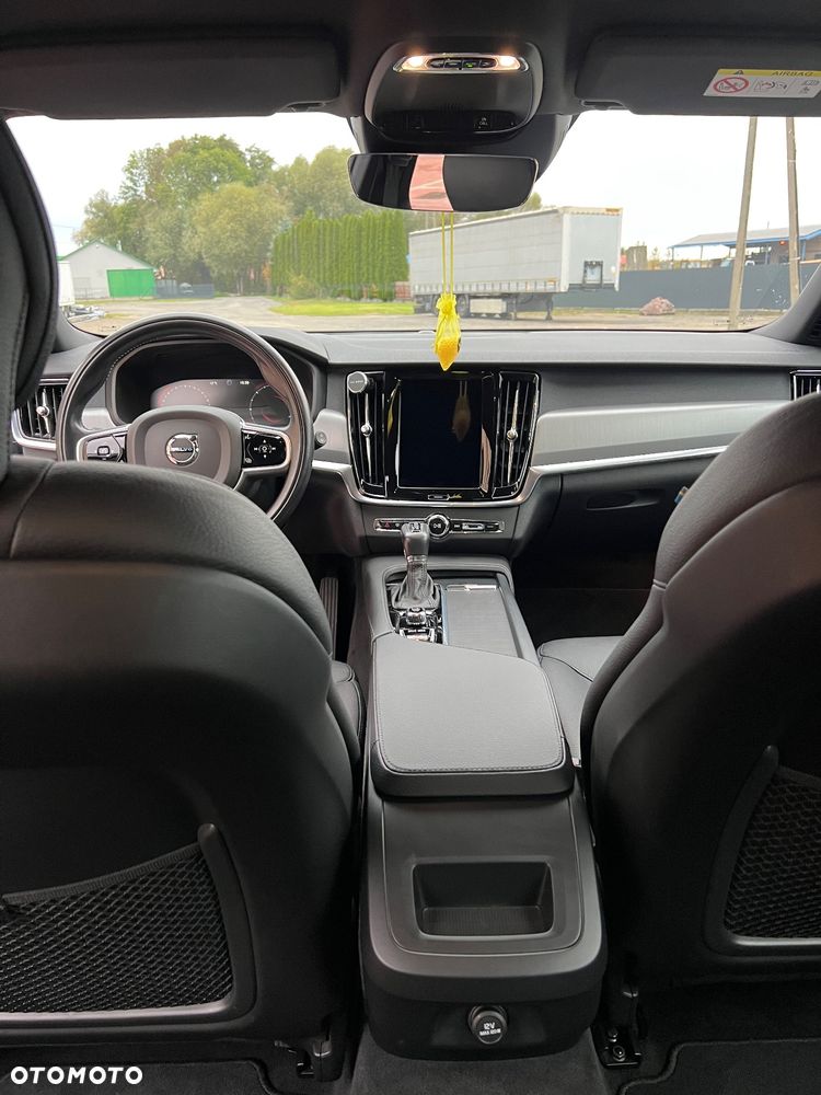 Volvo V90 D3 Geartronic Momentum - 29