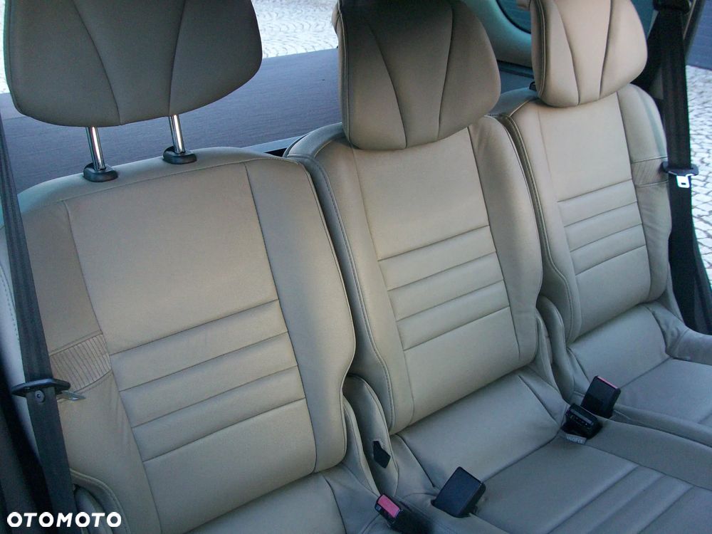 Renault Grand Scenic Gr 2.0 16V Privilege CVT - 12